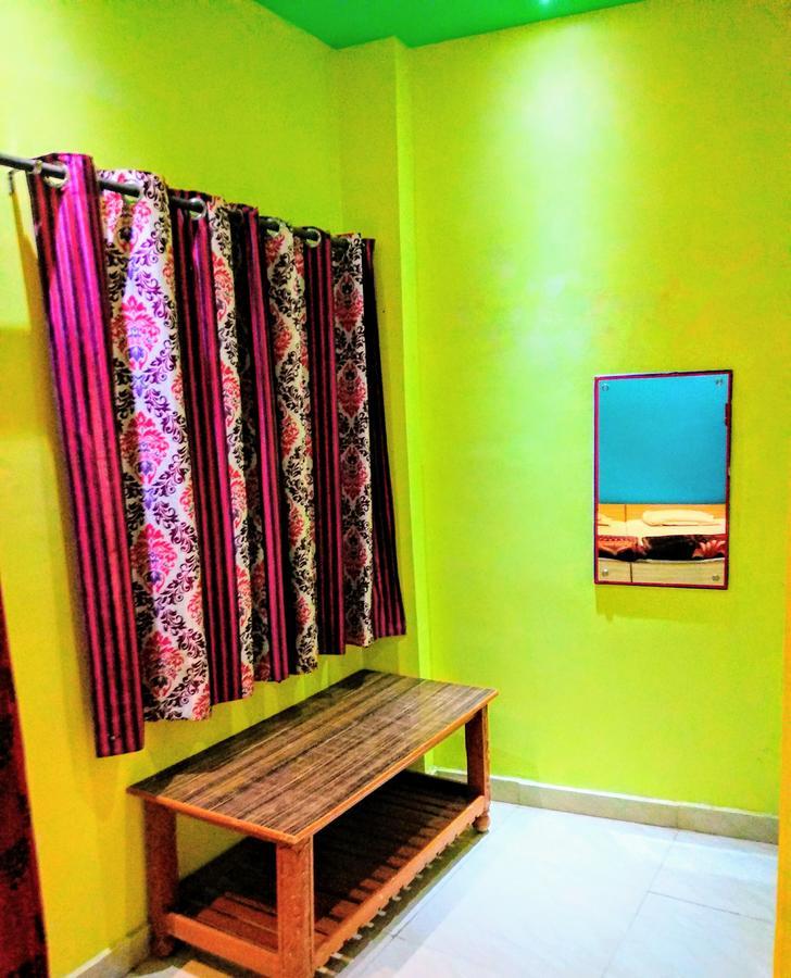 Shree Sai Paying Guest House Varanasi Exterior photo