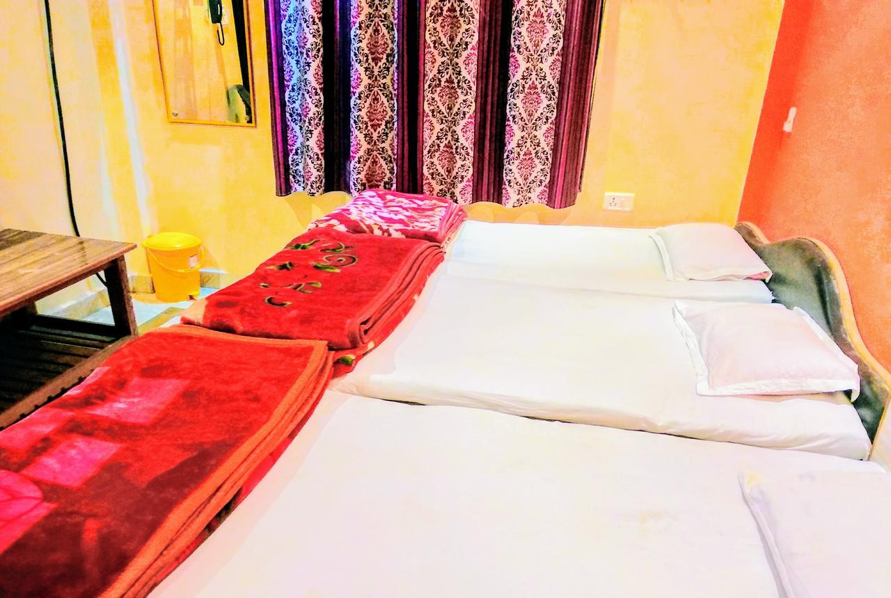 Shree Sai Paying Guest House Varanasi Exterior photo